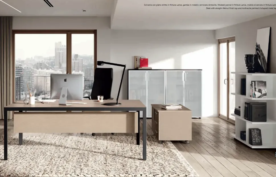 Scrivania direzionale Scrivania direzionale eos con armadi in legno Flycom a prezzo Outlet