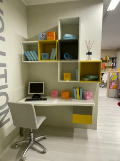 Scrivania modello Bianca Moretti compact in OFFERTA OUTLET