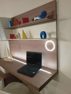 Scrivania modello Seta in laccato opaco ad un prezzo vantaggioso