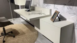 Scrivania Office in in plastica Cinquanta3 a prezzo Outlet