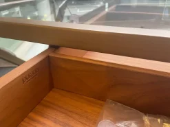 Scrivania operativa Stylo 140 Porada a prezzo scontato