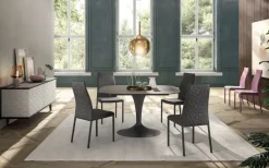 Sedia Blitz plus da soggiorno realizzata in ecopelle scontata del 45%