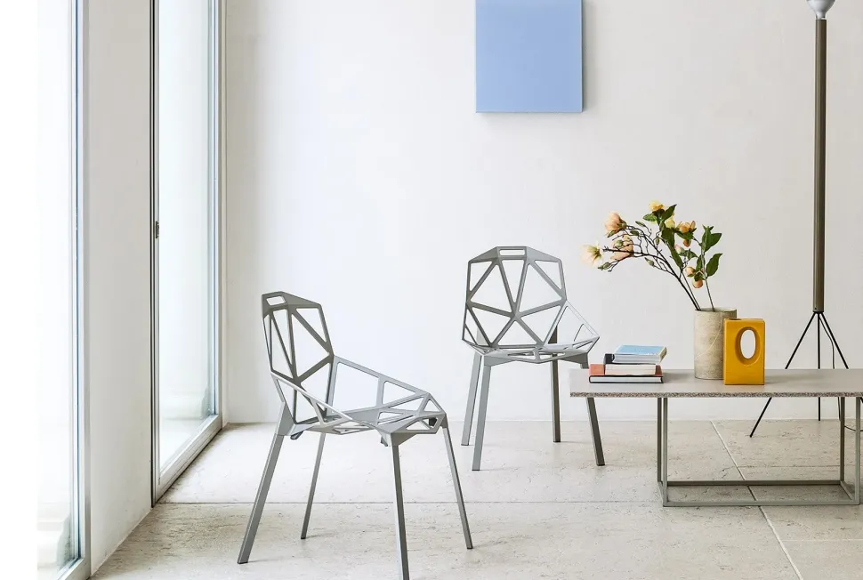 Sedia Chair_one per l'esterno a marchio Magis con forte sconto