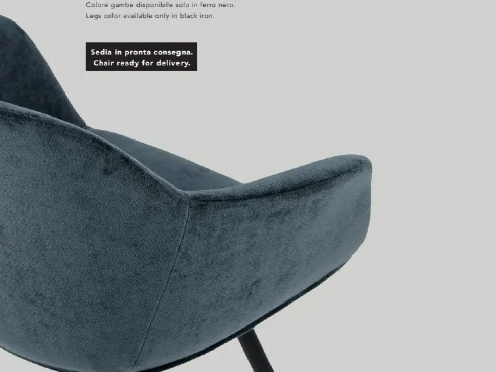 Sedia con braccioli modello Dreamy a prezzo riservato