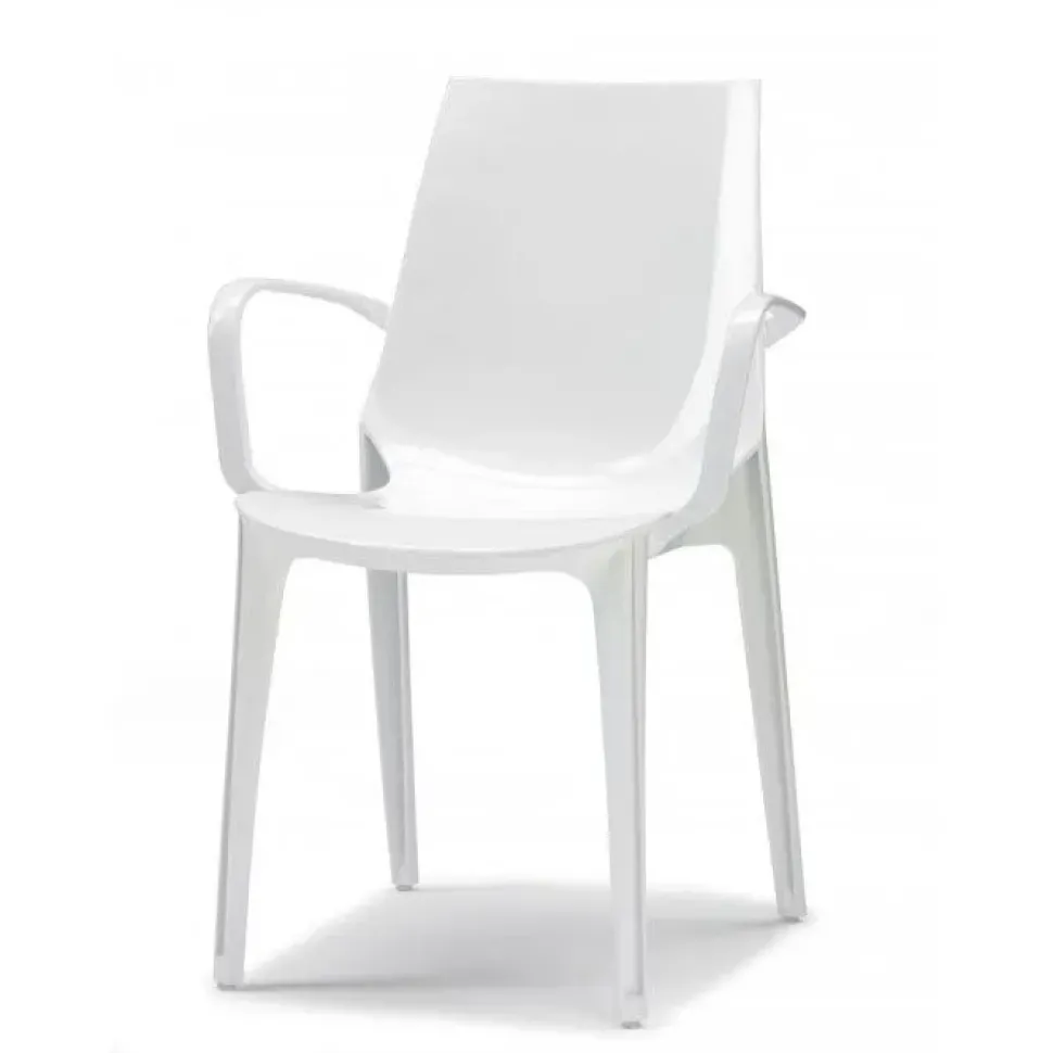 Sedia con braccioli modello Vanity con braccioli a prezzo riservato