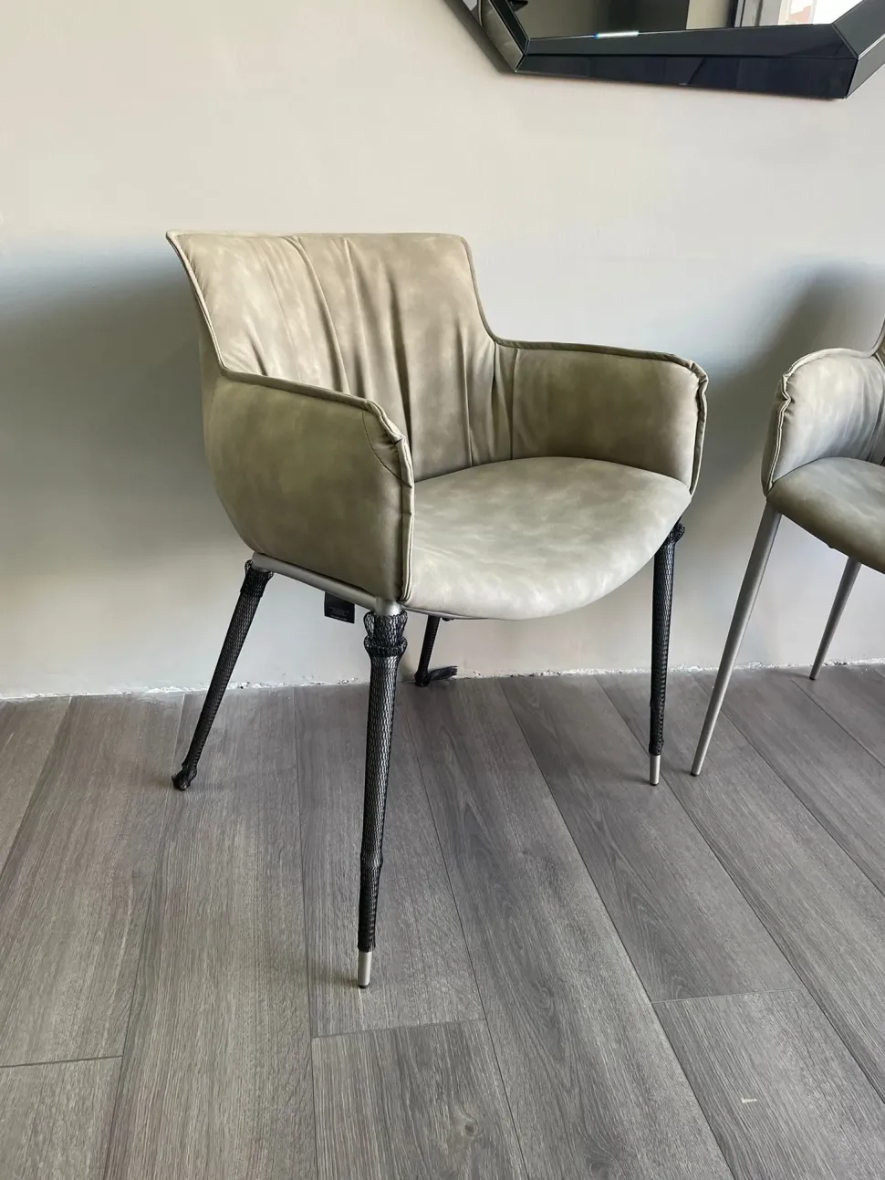 Sedia con braccioli Rhonda Cattelan italia a prezzo Outlet