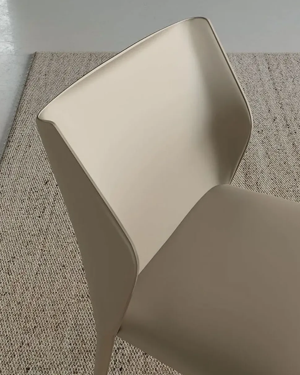 Sedia con schienale medio Tailor * di Dall'agnese a prezzo Outlet