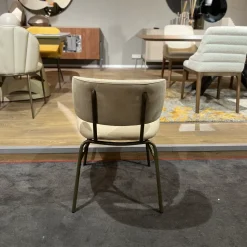 Sedia con schienale medio Futura  di Zamagna in Offerta Outlet