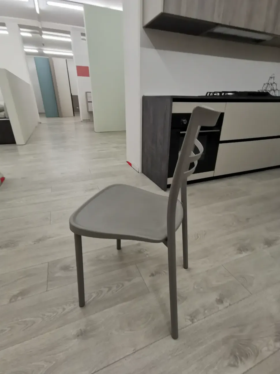 Sedia da cucina realizzata in plastica N?4 sedie mod. go di Connubia