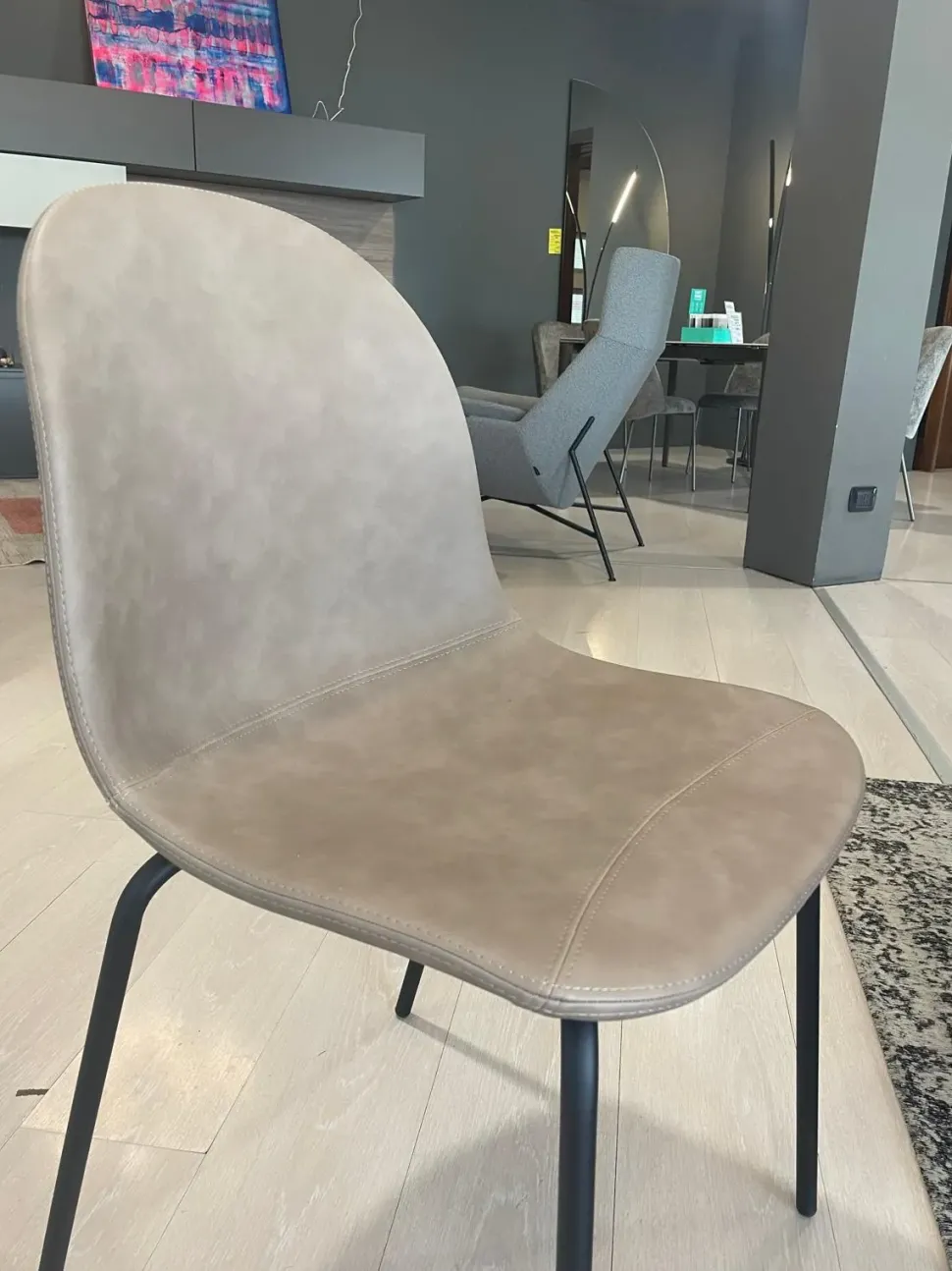 Sedia da soggiorno Academy Connubia a prezzo scontato