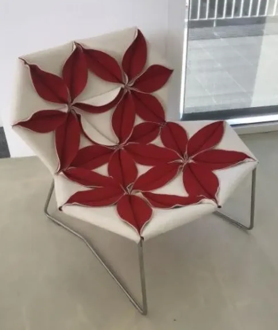 Sedia da soggiorno Antibodi Moroso a prezzo Outlet