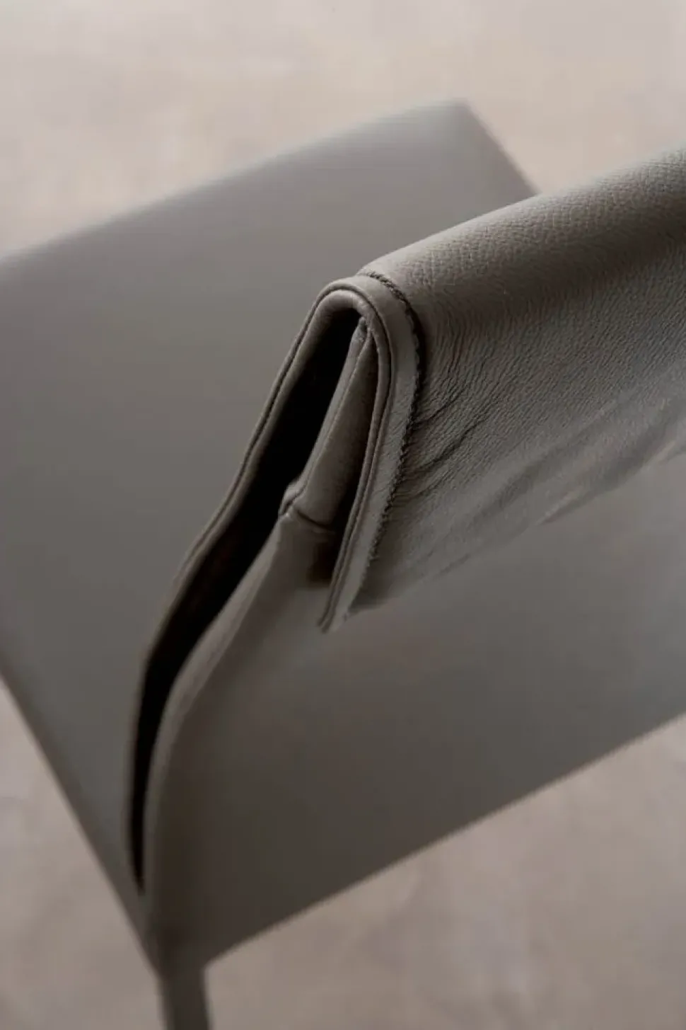 Sedia da soggiorno Luxy Ozzio in Offerta Outlet