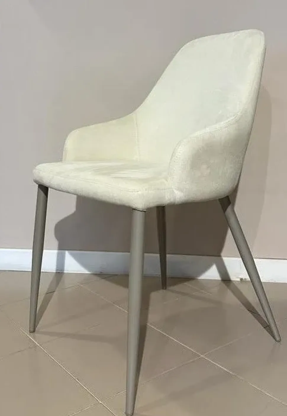 Sedia da soggiorno Matilda di Ingenia SCONTATA 38%