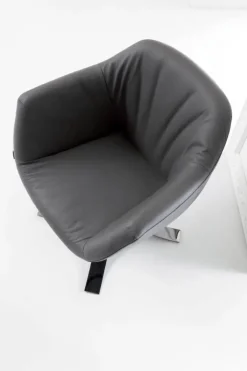 Sedia da soggiorno Nigel Ozzio a prezzo scontato