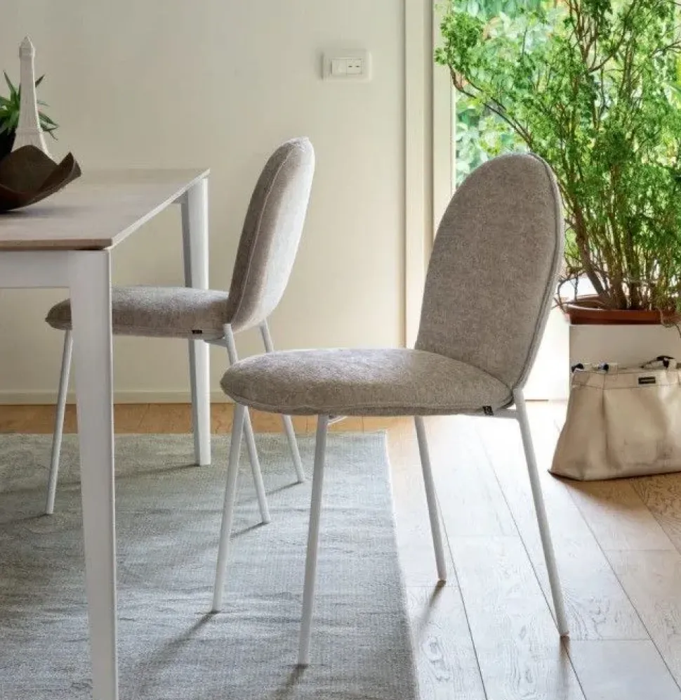 Sedia da soggiorno Riley mid Connubia in Offerta Outlet