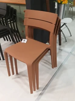 Sedia di Bontempi modello Rocket da cucina in offerta -22%