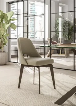 Sedia di Easyline modello Sony da soggiorno in offerta -40%