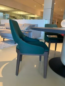 Sedia di Molteni & c modello Devon da soggiorno in offerta -34%