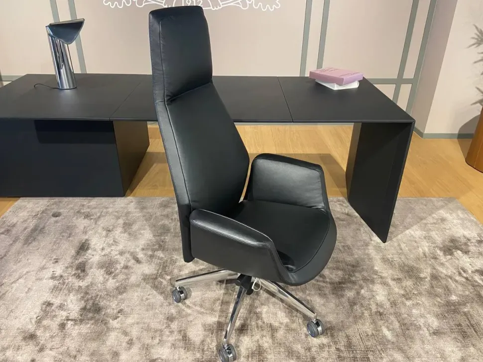 Sedia direzionale Downtown president Poltrona frau a prezzo scontato