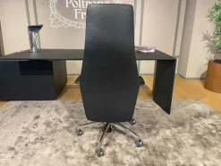 Sedia direzionale Downtown president Poltrona frau a prezzo scontato