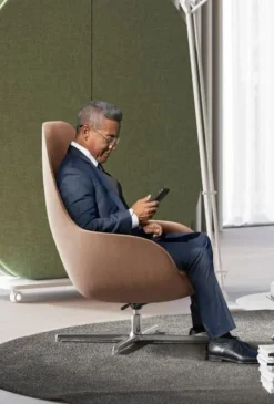 Sedia direzionale in ecopelle Truka girevole base alluminio Las mobili in offerta