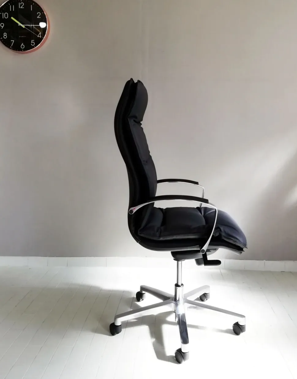 Sedia direzionale modello Formen direzionale Las mobili in OFFERTA OUTLET