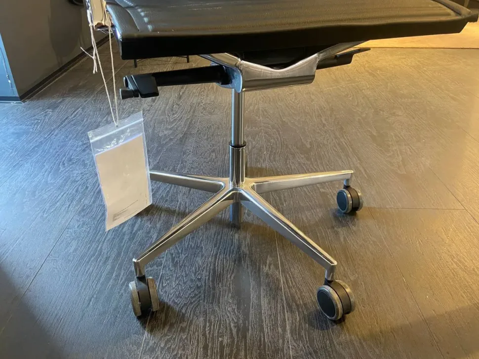 Sedia direzionale Nulite Collezione esclusiva in Offerta Outlet