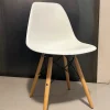 Sedia Eames Sigerico a prezzo scontato
