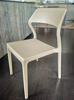 Sedia impilabile Snow Eurosedia a prezzo scontato