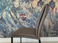 Sedia in ecopelle modello Carmen di Calligaris