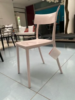 Sedia in laccata modello Catwalk di Kartell