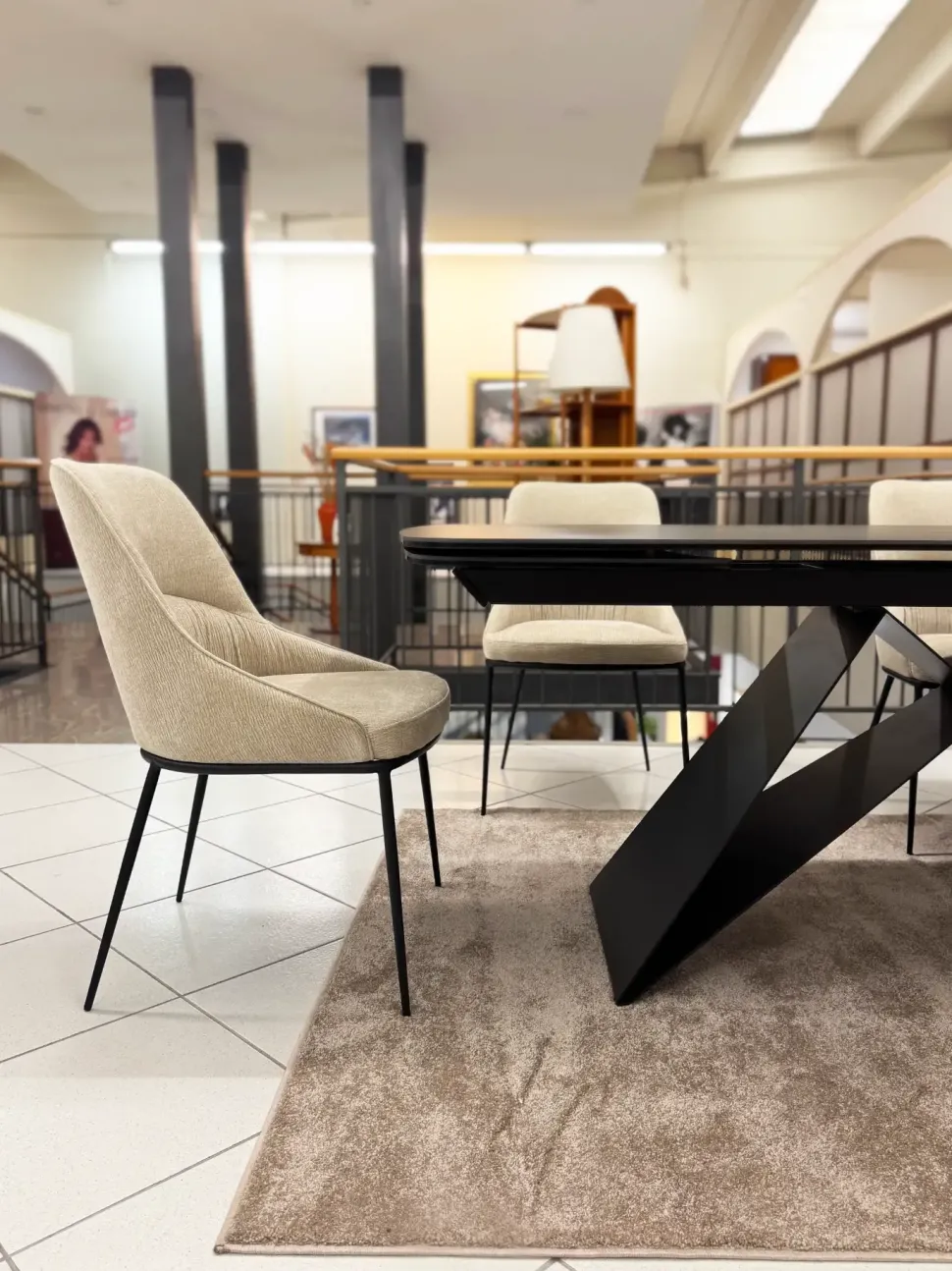 Sedia in metallo poltroncina Ginevra in Offerta Outlet