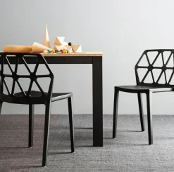 Sedia in plastica modello Alchemia di Connubia