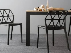 Sedia in plastica modello Alchemia di Connubia