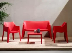 Sedia in plastica modello Coccolona di Scab