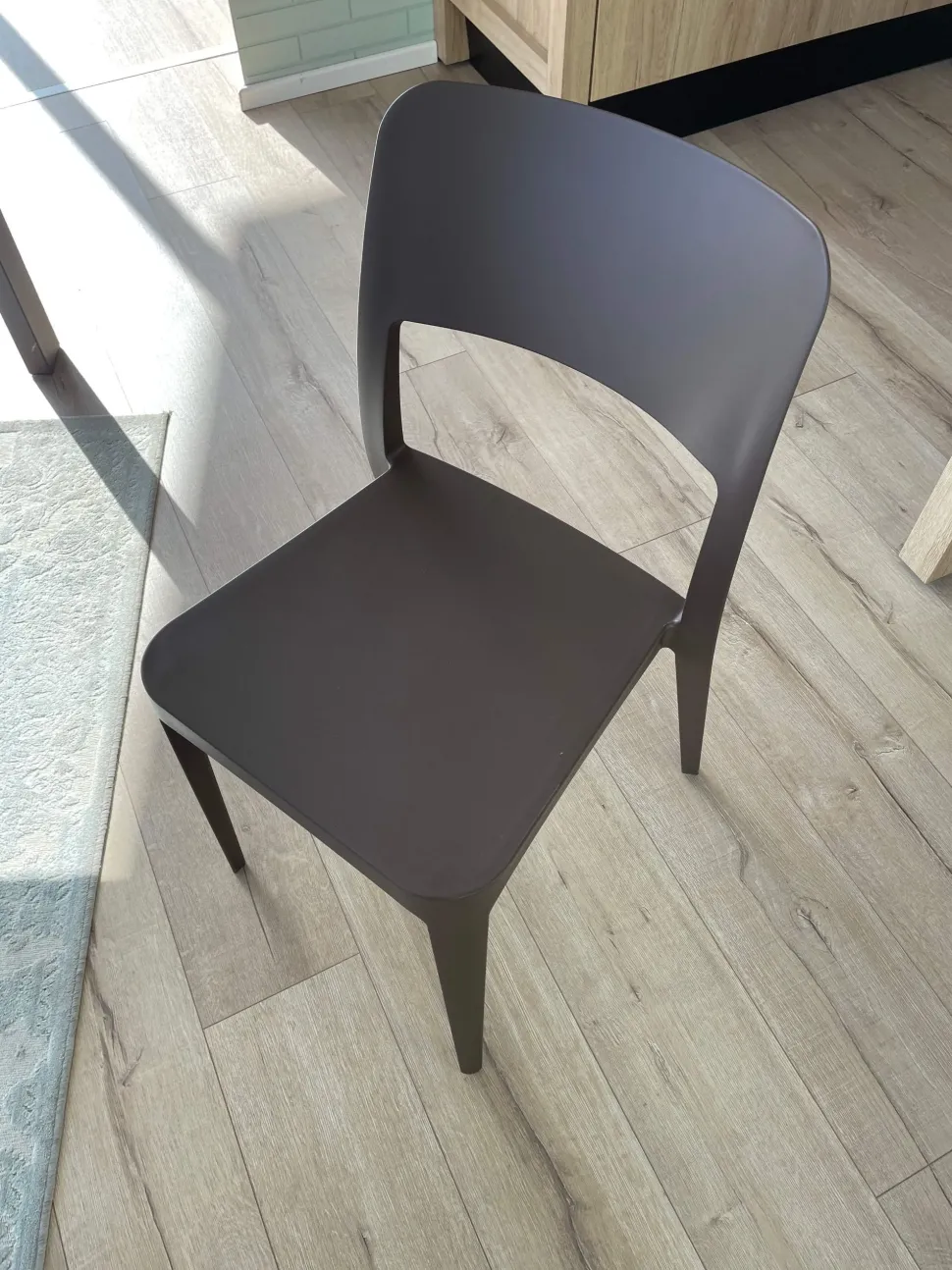 Sedia in plastica senza braccioli Sedie midj modello nenè in Offerta Outlet