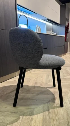 Sedia in tessuto modello Kyoto di Target point