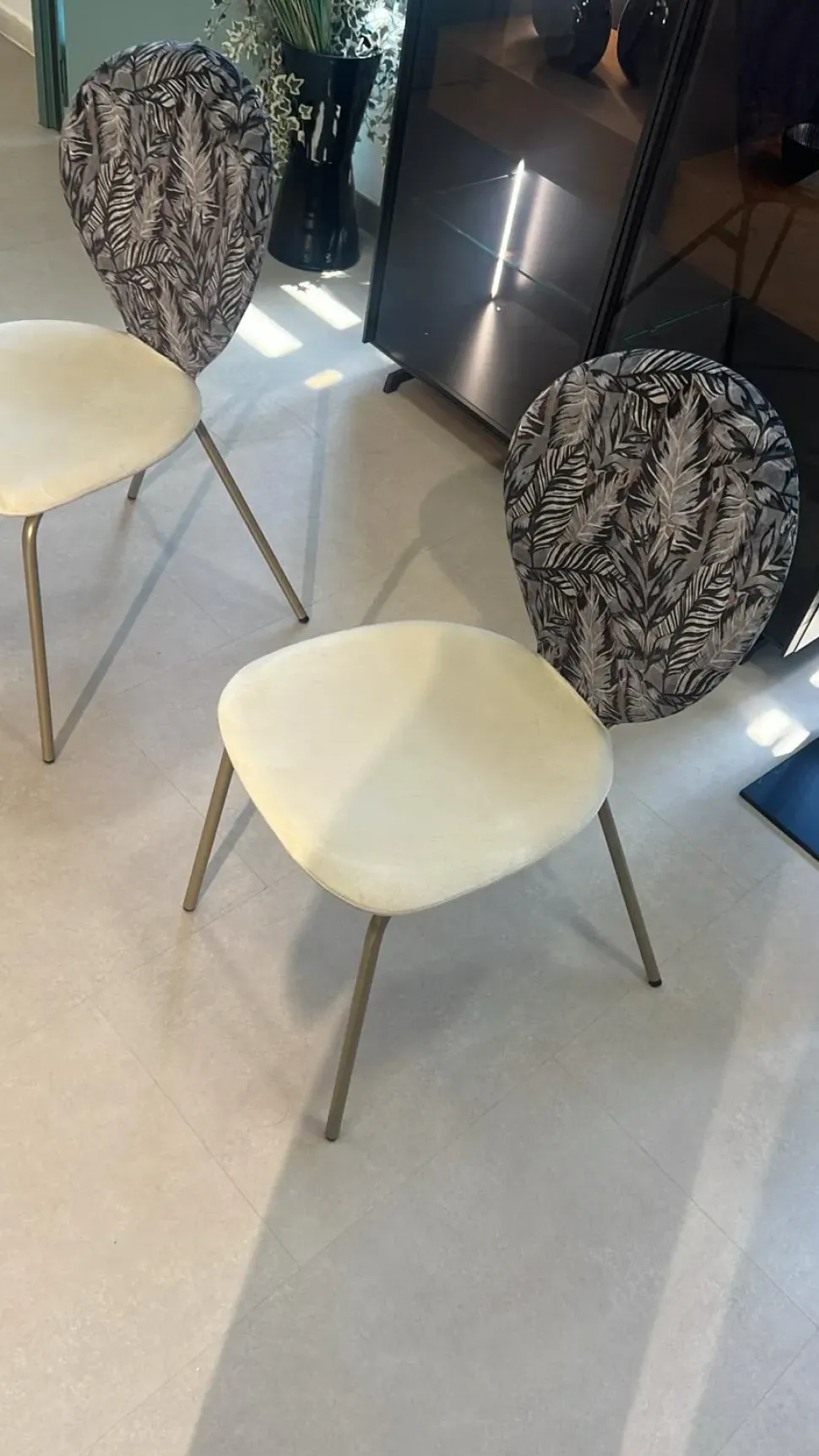 Sedia in tessuto modello Perla di Riflessi