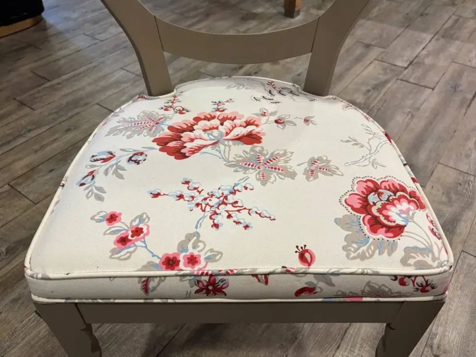 Sedia Liseia di Collezione esclusiva in OFFERTA OUTLET -45%