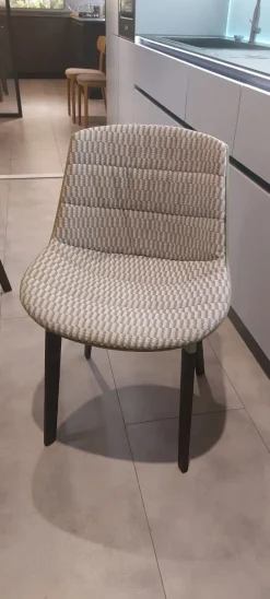 SEDIA Mdf Flow cross a PREZZO OUTLET