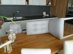 Sedia modello Capitonè a marchio Artigianale scontata del 50%