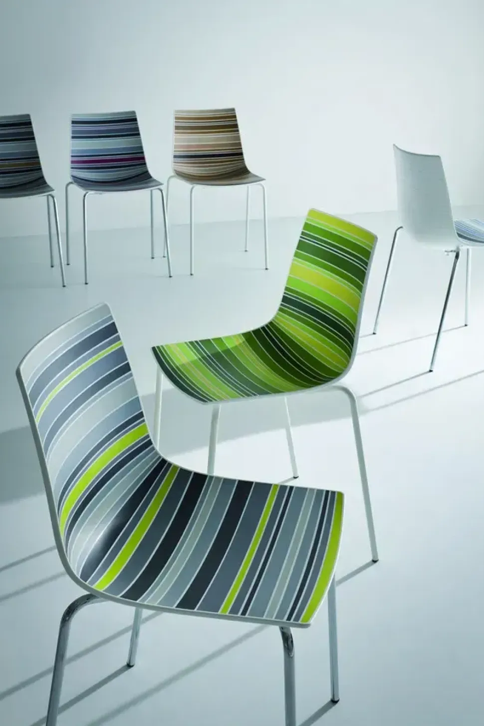 Sedia modello Colorfive  di Gaber: richiedi il prezzo