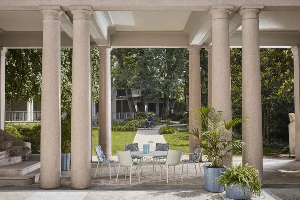 Sedia modello H.h.h. graphic impression di Kartell: scopri il prezzo