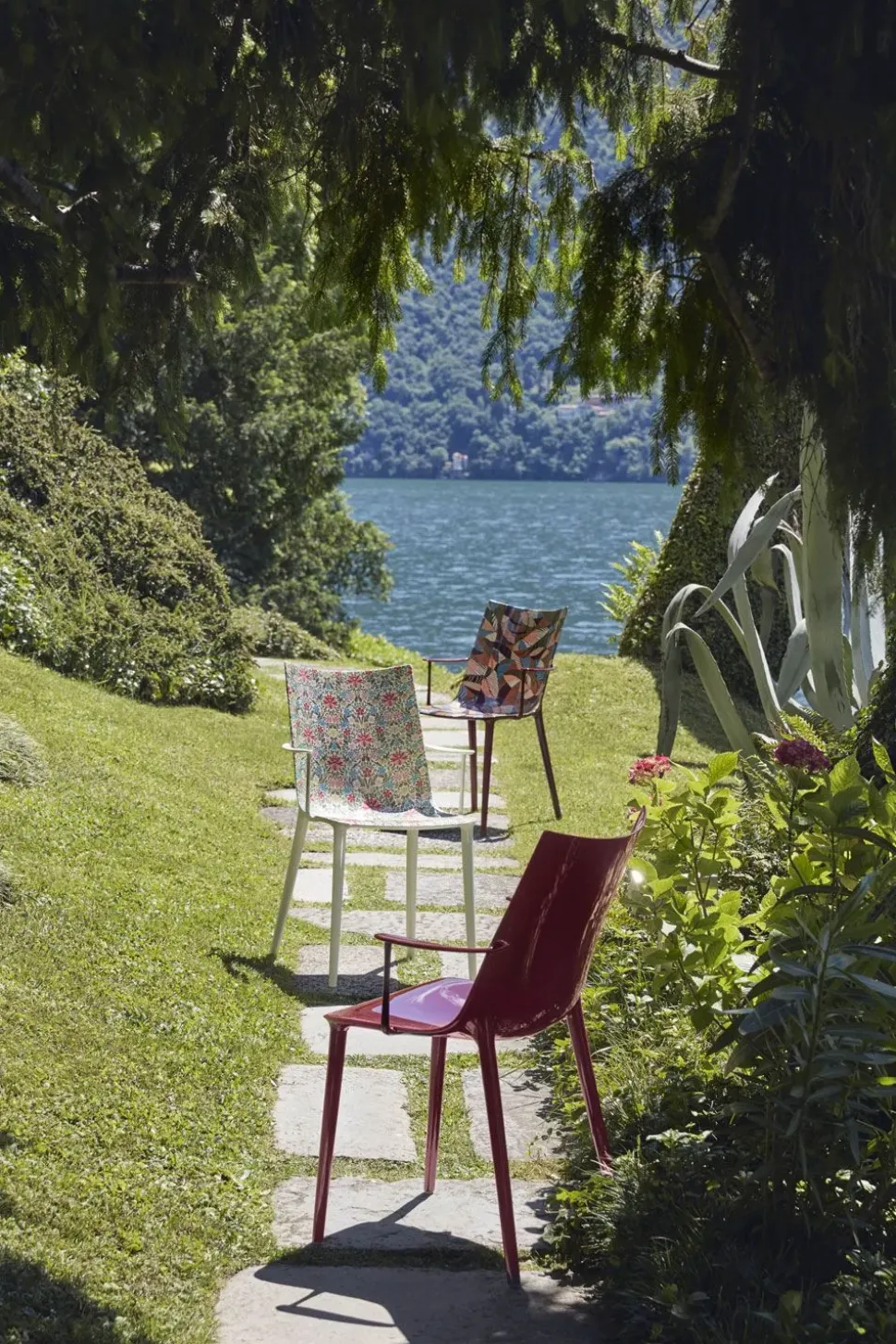 Sedia modello H.h.h. graphic impression di Kartell: scopri il prezzo