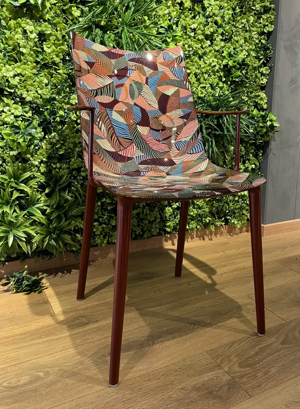 Sedia modello H.h.h. graphic impression a marchio Kartell scontata del 40%