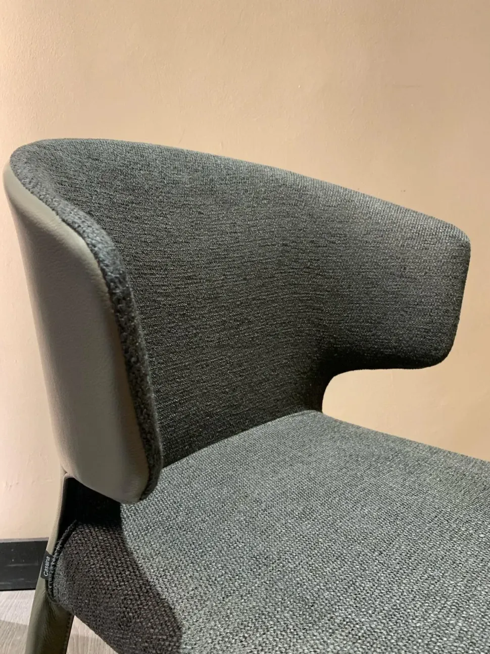 Sedia modello Hola da soggiorno di Cassina -60%