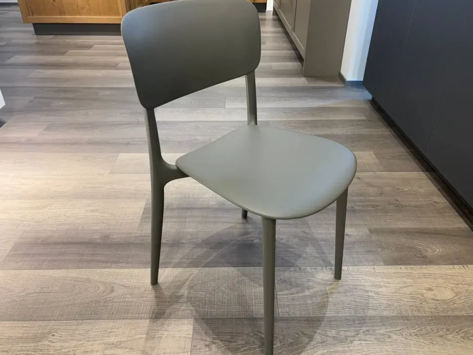 Sedia modello Liberty senza braccioli di Calligaris