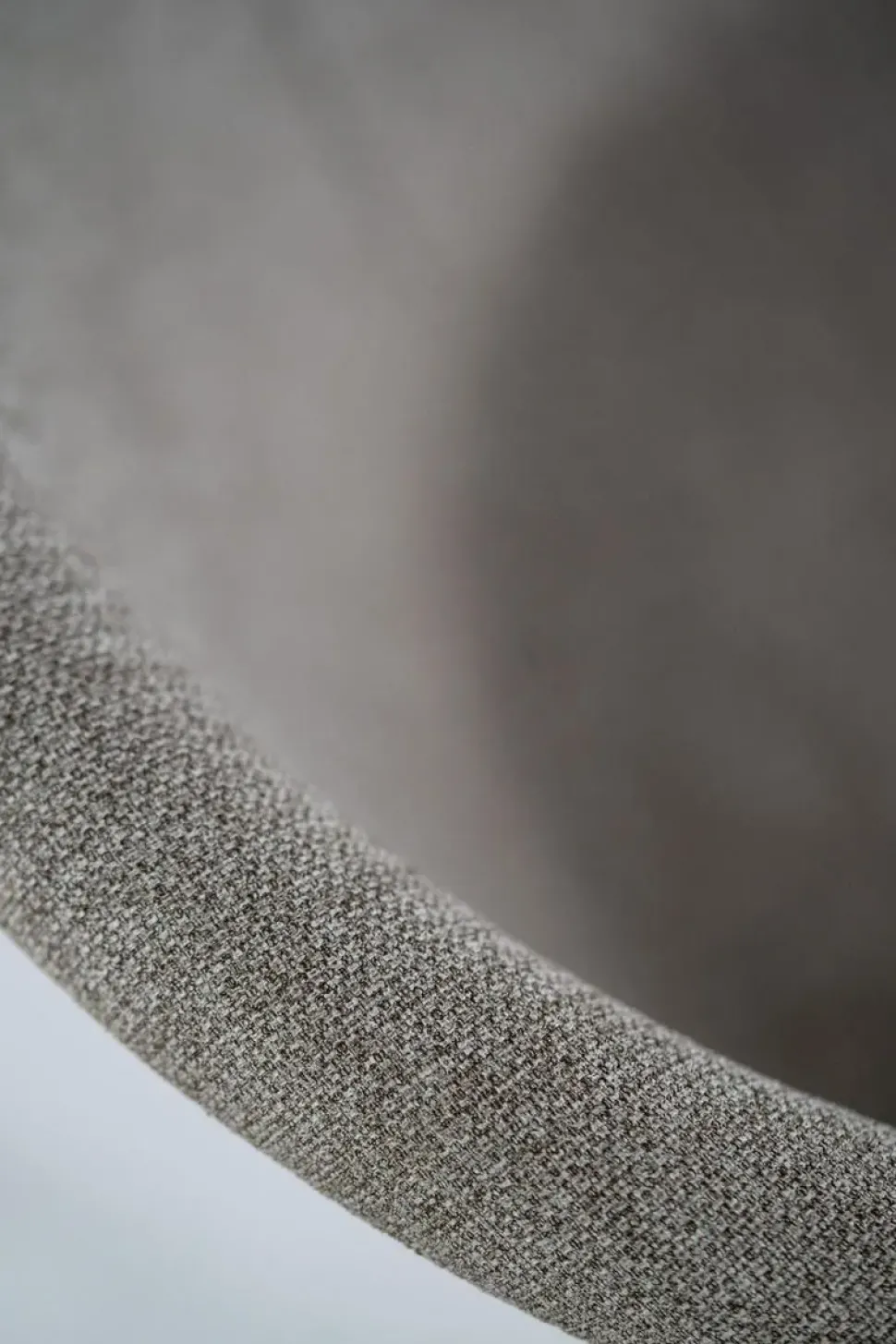 Sedia modello Nari a marchio Stones scontata del 50%