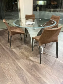 Sedia modello Outline da soggiorno di Molteni & c -30%