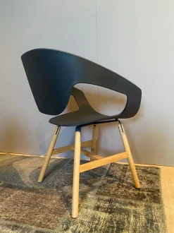 Sedia modello Vad wood  da soggiorno di Casamania by frezza -43%